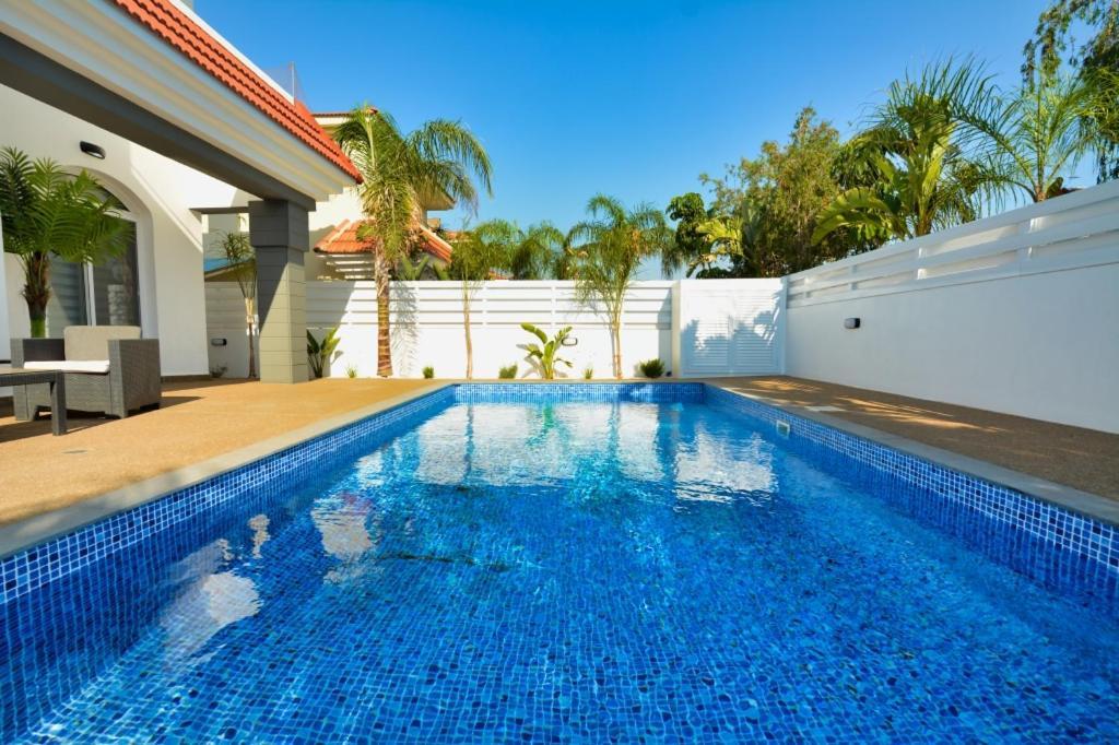 Villa Mario - 2Min Walk From Kapparis Beach Παραλίμνι Εξωτερικό φωτογραφία