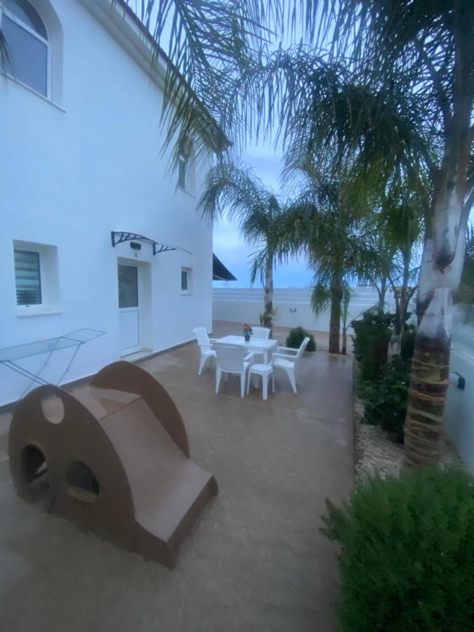 Villa Mario - 2Min Walk From Kapparis Beach Παραλίμνι Εξωτερικό φωτογραφία
